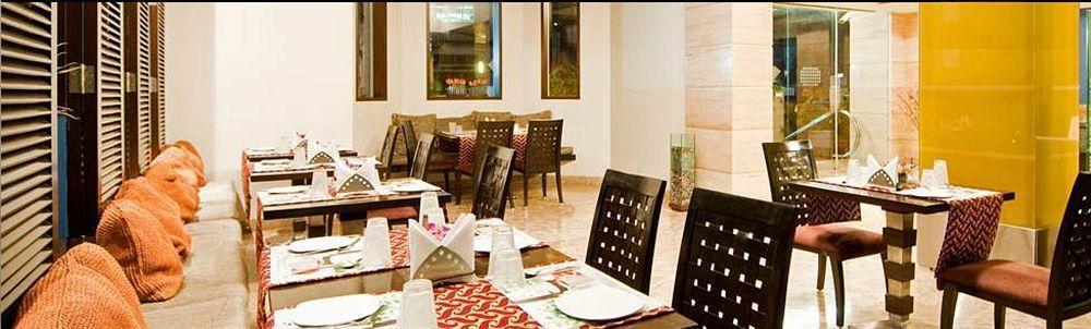 Ascot Hotel, Colaba Bombay Exterior foto